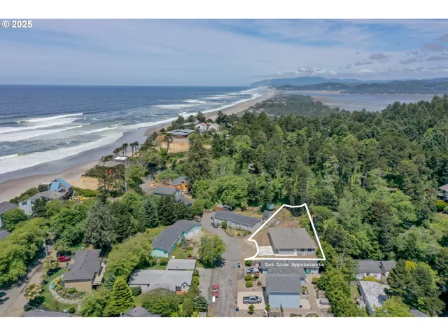 $689,000 | 7320 Tanglewood Avenue, Gleneden Beach, OR 97388