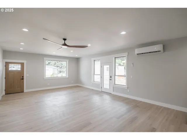 $689,000 | 7320 Tanglewood Avenue, Gleneden Beach, OR 97388