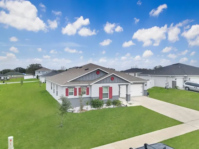 $400,000 | 2220 Gladiolus Lane, Mascotte, FL 34753