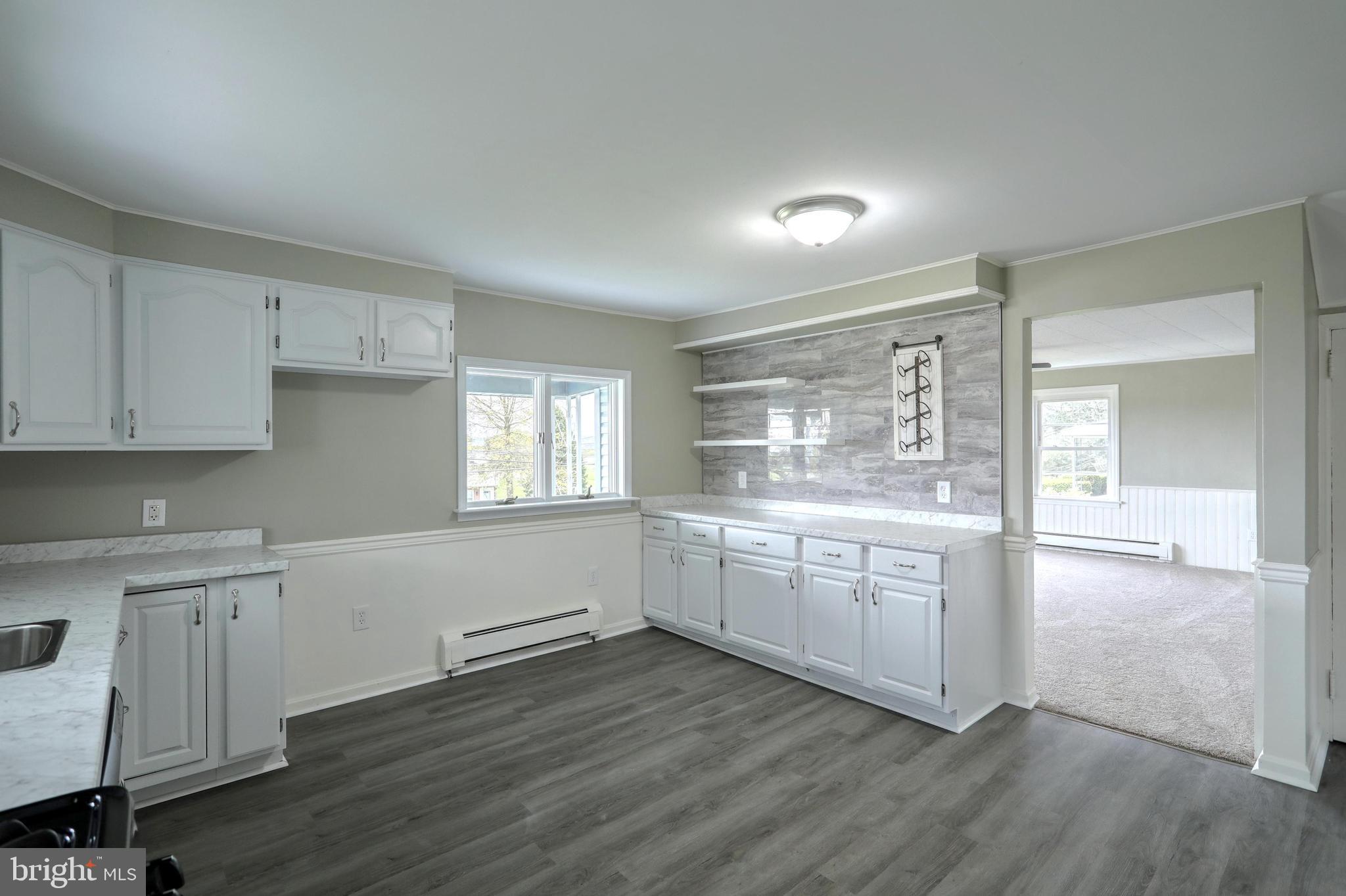 923 Hanover Road York, PA 17408 - Photo 14 of 29 Gallery Image 14