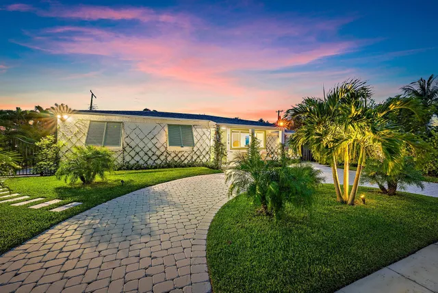 $13,000 | 330 Macy Street, West Palm Beach, FL 33405