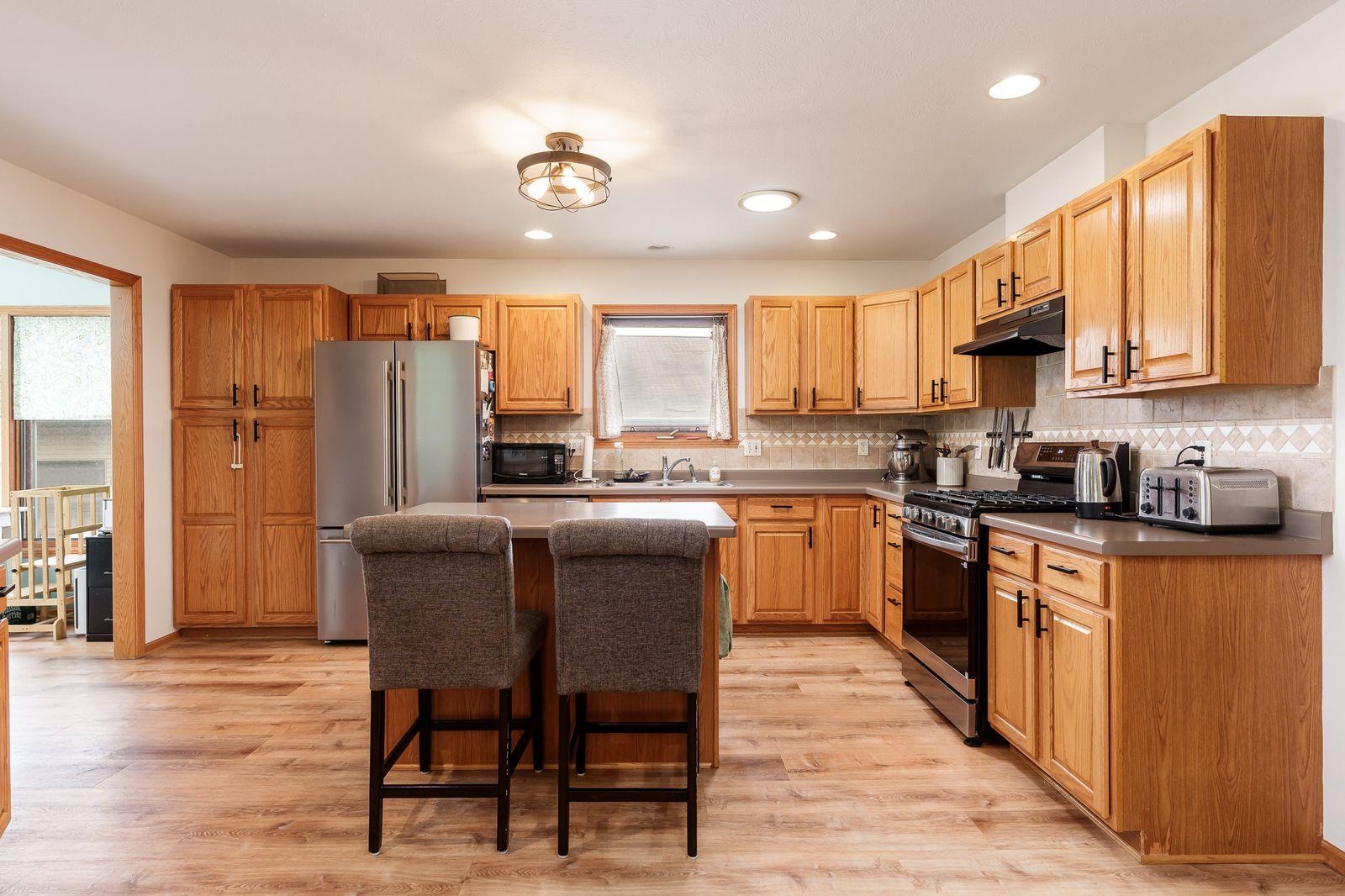2085 Lake Summerset Road Davis, IL 61019 - Photo 8 of 46