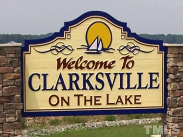 a sign on the side of the road