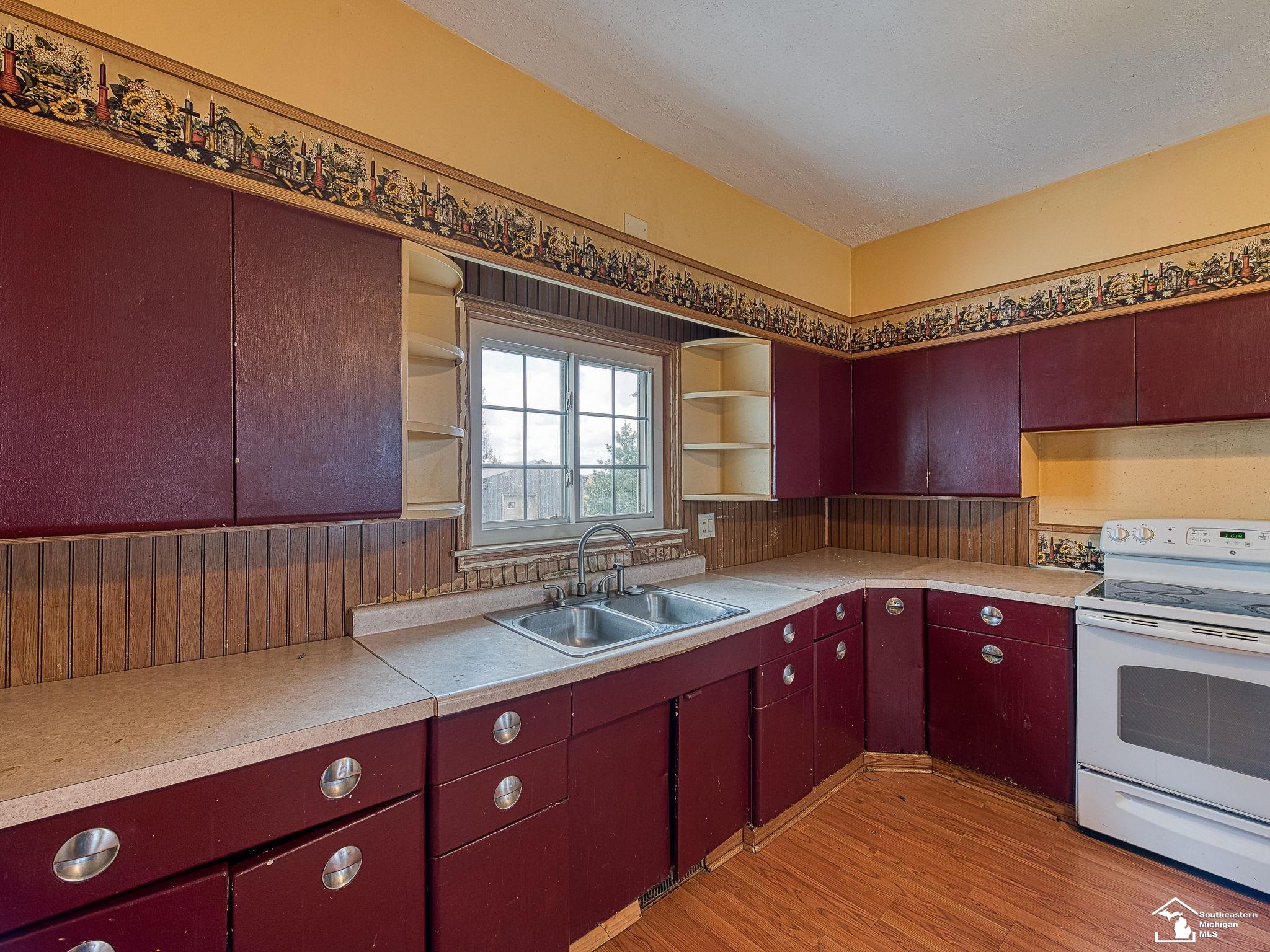 6267 Far Road Dundee, MI 48131 - Photo 4 of 39