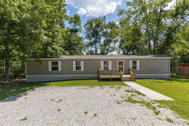$114,900 | 1530 Lake Drive, Ironton, MO 63650