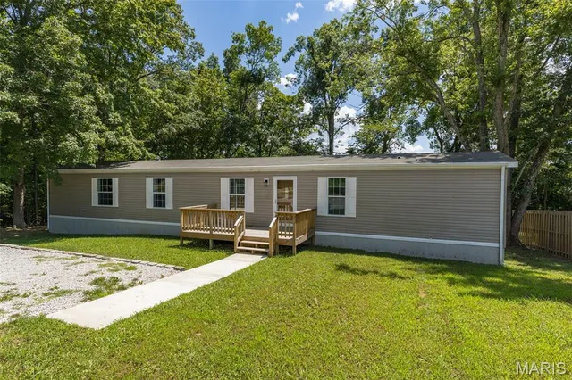 $114,900 | 1530 Lake Drive, Ironton, MO 63650