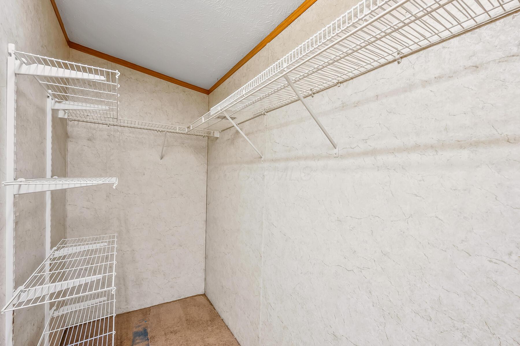 26 Spring Lake Court Delaware, OH 43015 - Photo 21 of 35 26 Spring Lake Ct-122