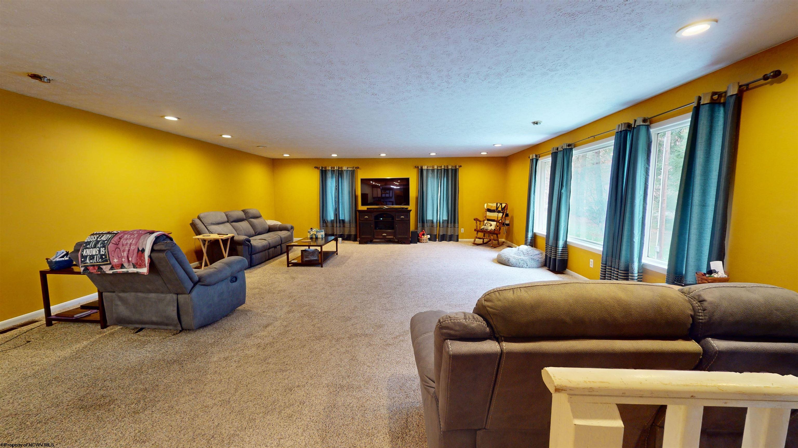 1187 Bunner Ridge Road Fairmont, WV 26554 - Photo 16 of 50 Gallery Image 16
