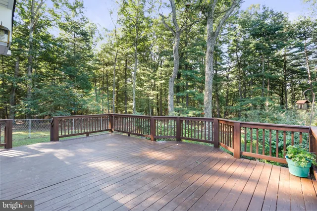 $419,000 | 400 Spring Valley Drive, Berkeley Springs, WV 25411