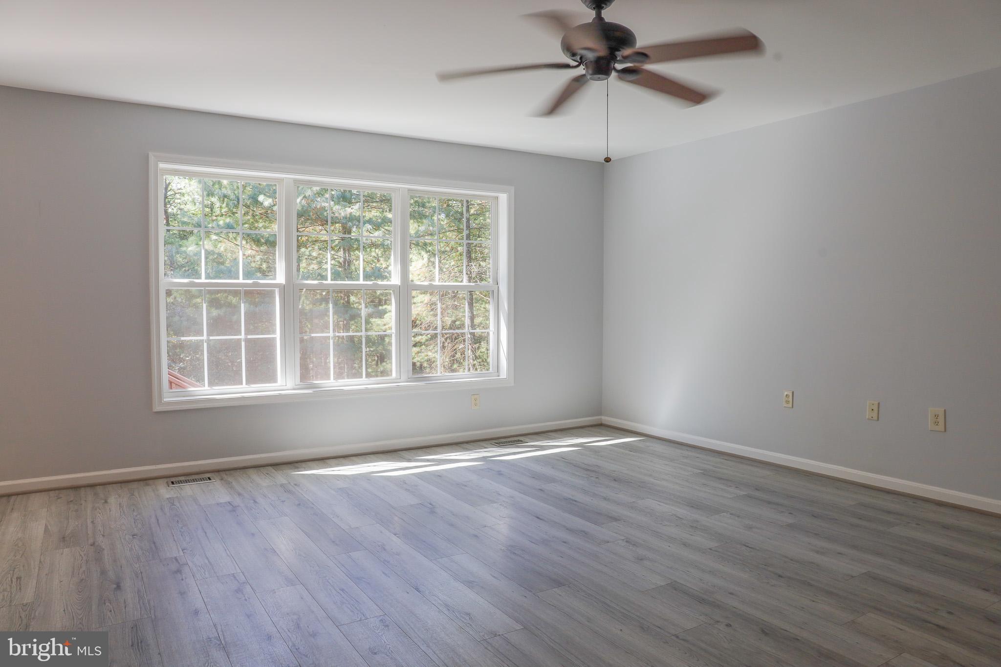 400 Spring Valley Drive Berkeley Springs, WV 25411 - Photo 7 of 57 Gallery Image 7