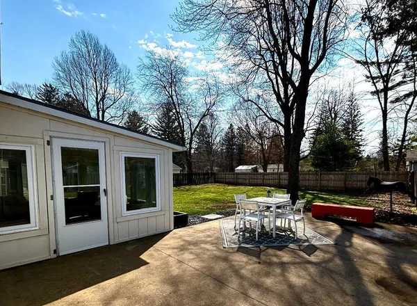 $595,000 | 6484 Sawyer Road, Sawyer, MI 49125