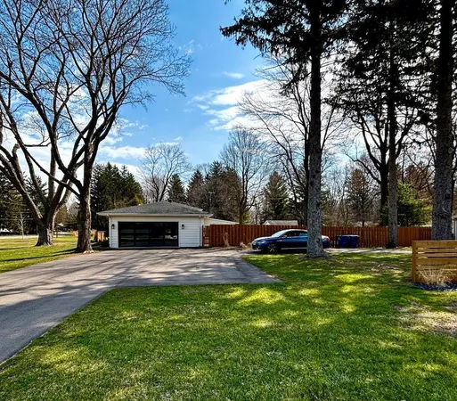 $595,000 | 6484 Sawyer Road, Sawyer, MI 49125
