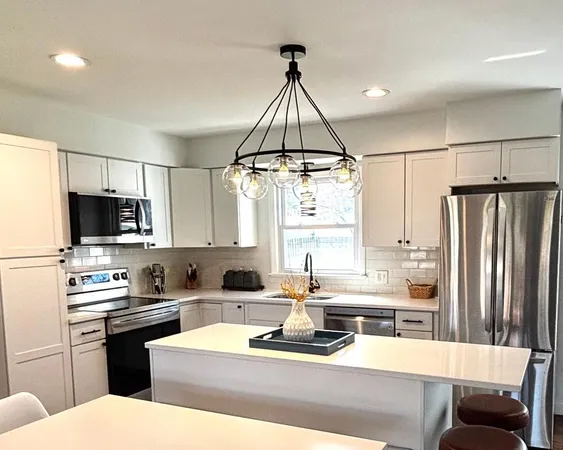 $595,000 | 6484 Sawyer Road, Sawyer, MI 49125