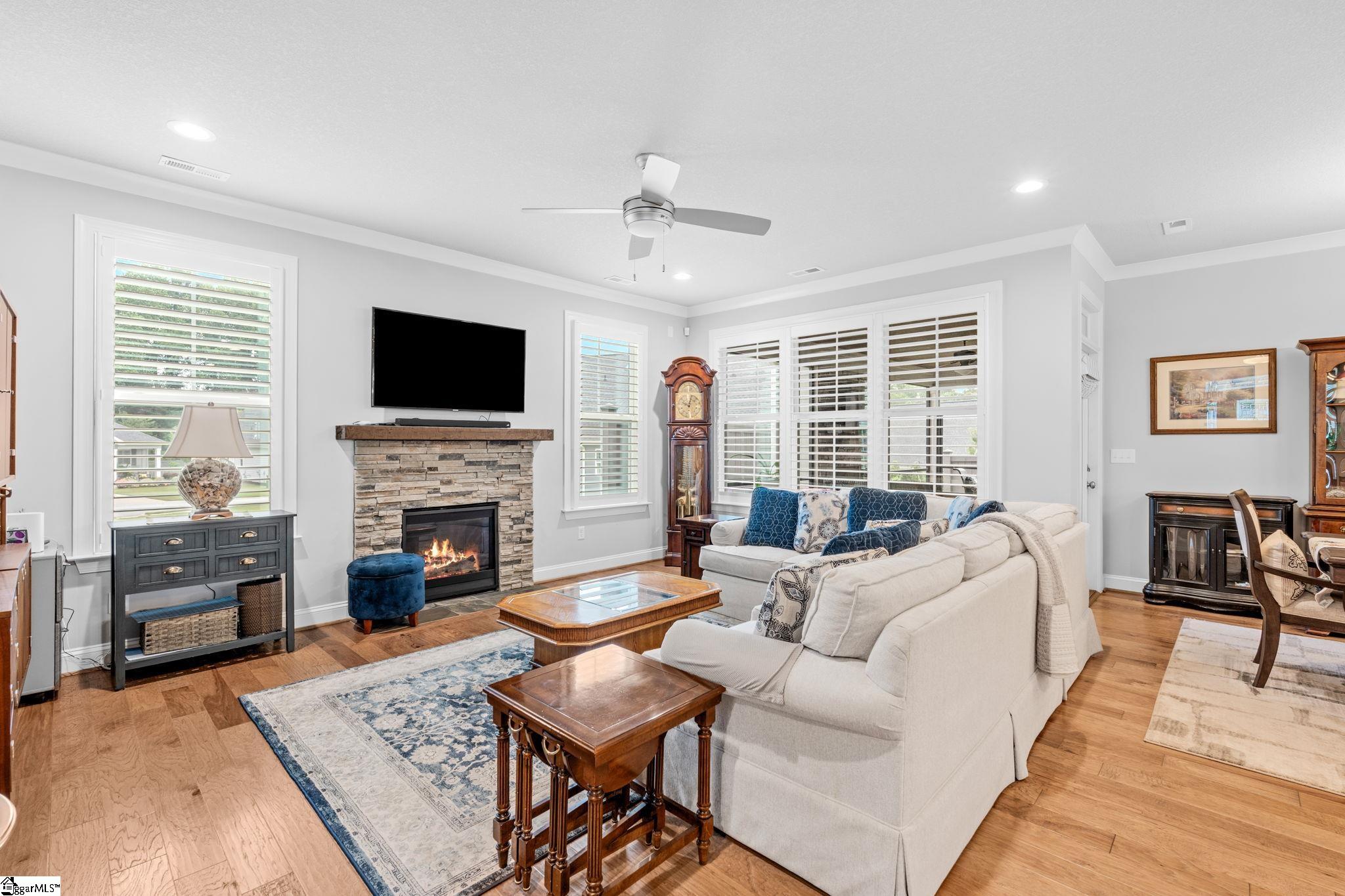 313 Maple Springs Drive Greer, SC 29651 - Photo 8 of 19