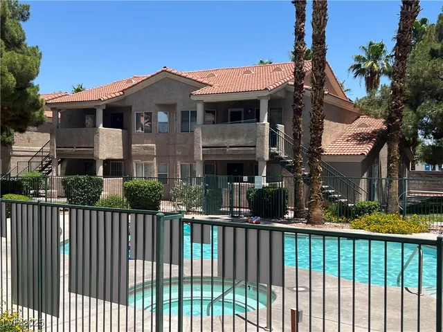 $1,300 | 2217 James Bilbray Drive, Unit 102, Las Vegas, NV 89108