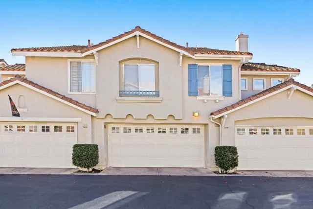 $680,000 | 405 Whispering Willow Drive, Unit E, Santee, CA 92071