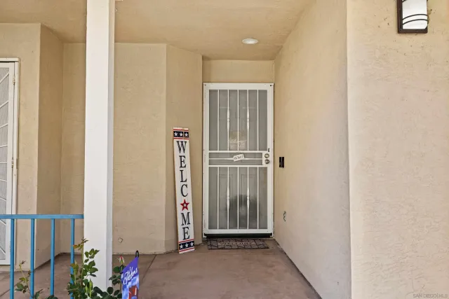 $680,000 | 405 Whispering Willow Drive, Unit E, Santee, CA 92071