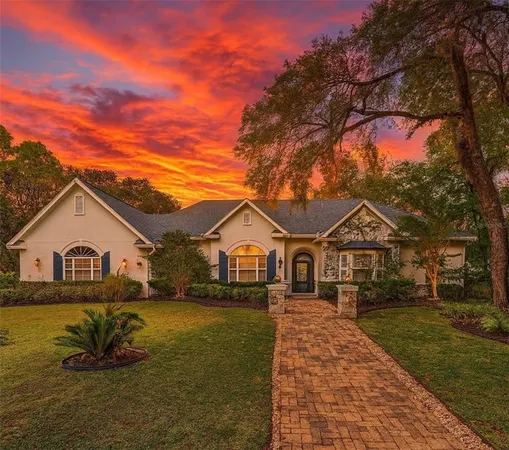 $724,900 | 19811 Lake Dorr Road, Altoona, FL 32702