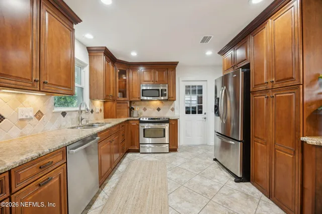 $775,000 | 600 Davis Street, Neptune Beach, FL 32266