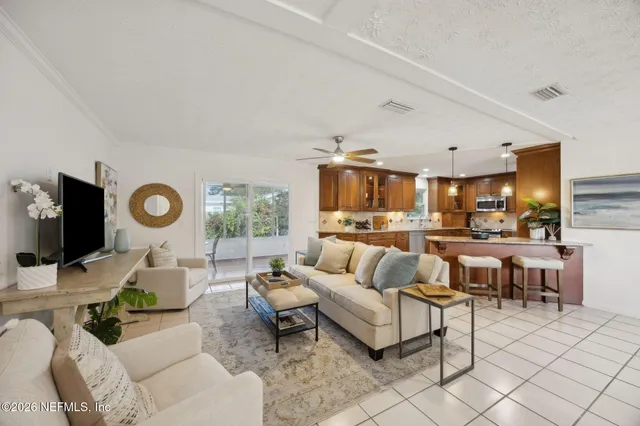 $775,000 | 600 Davis Street, Neptune Beach, FL 32266