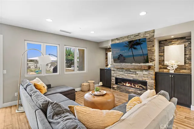 $2,050,000 | 18 Via Belleza, San Clemente, CA 92673