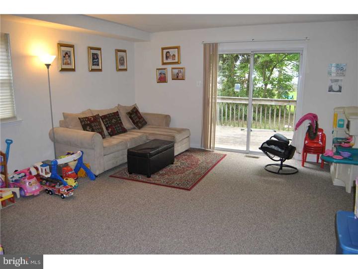 303 Bangor Road Bala Cynwyd, PA 19004 - Photo 9 of 11 Family Room