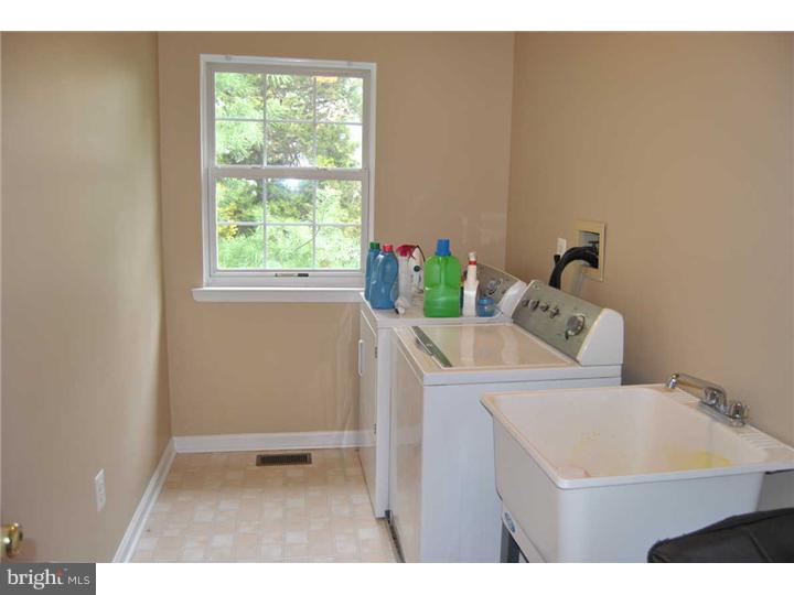 303 Bangor Road Bala Cynwyd, PA 19004 - Photo 10 of 11 Laundry Room