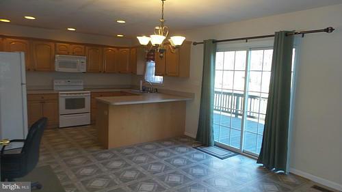 9 Olivers Pond Road Front Royal, VA 22630 - Photo 12 of 30 Kitchen