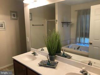 9 Olivers Pond Road Front Royal, VA 22630 - Photo 17 of 30 Bath (Master)
