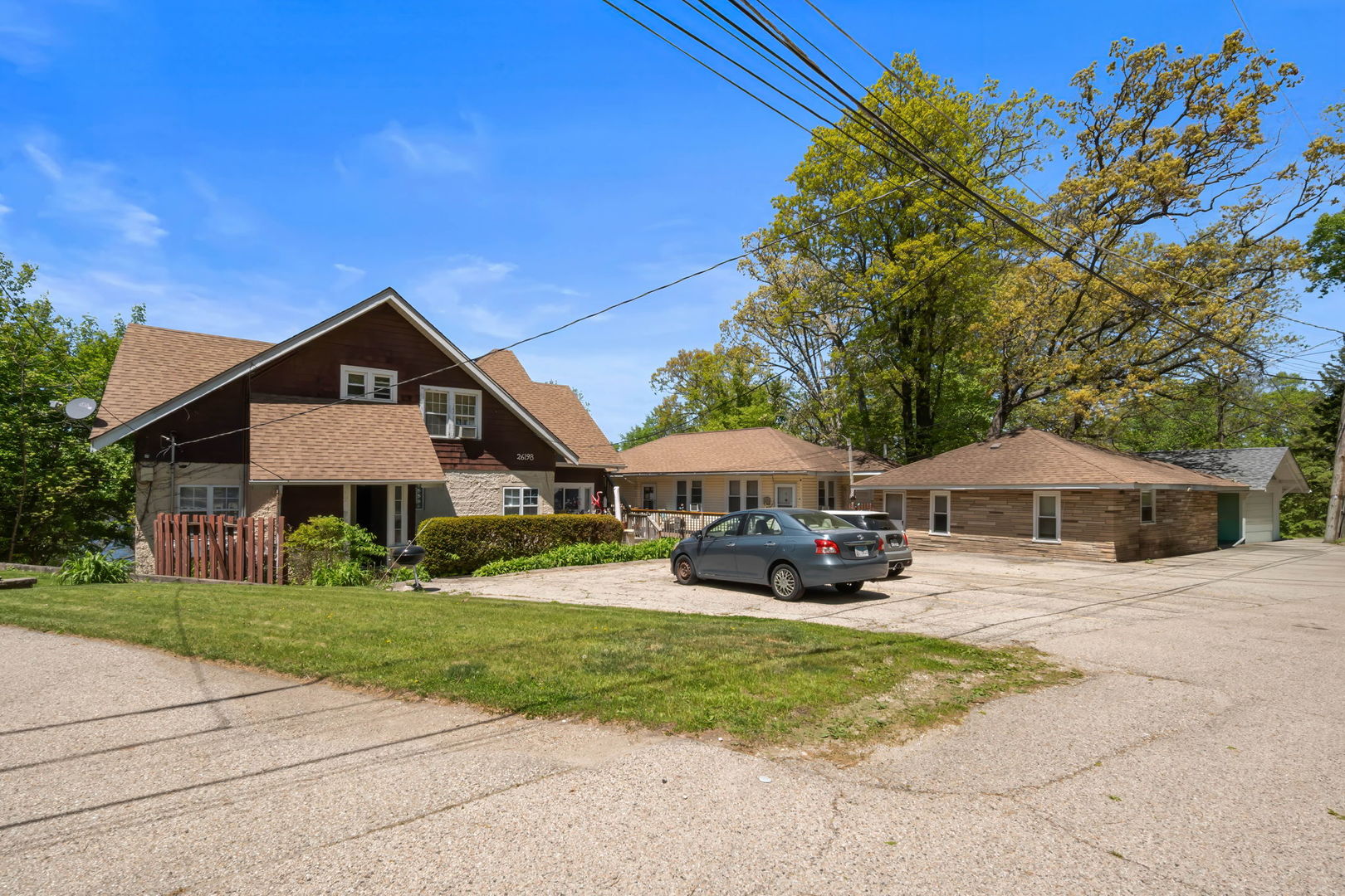 26198 Spring Grove Road Antioch, IL 60002 - Photo 3 of 20