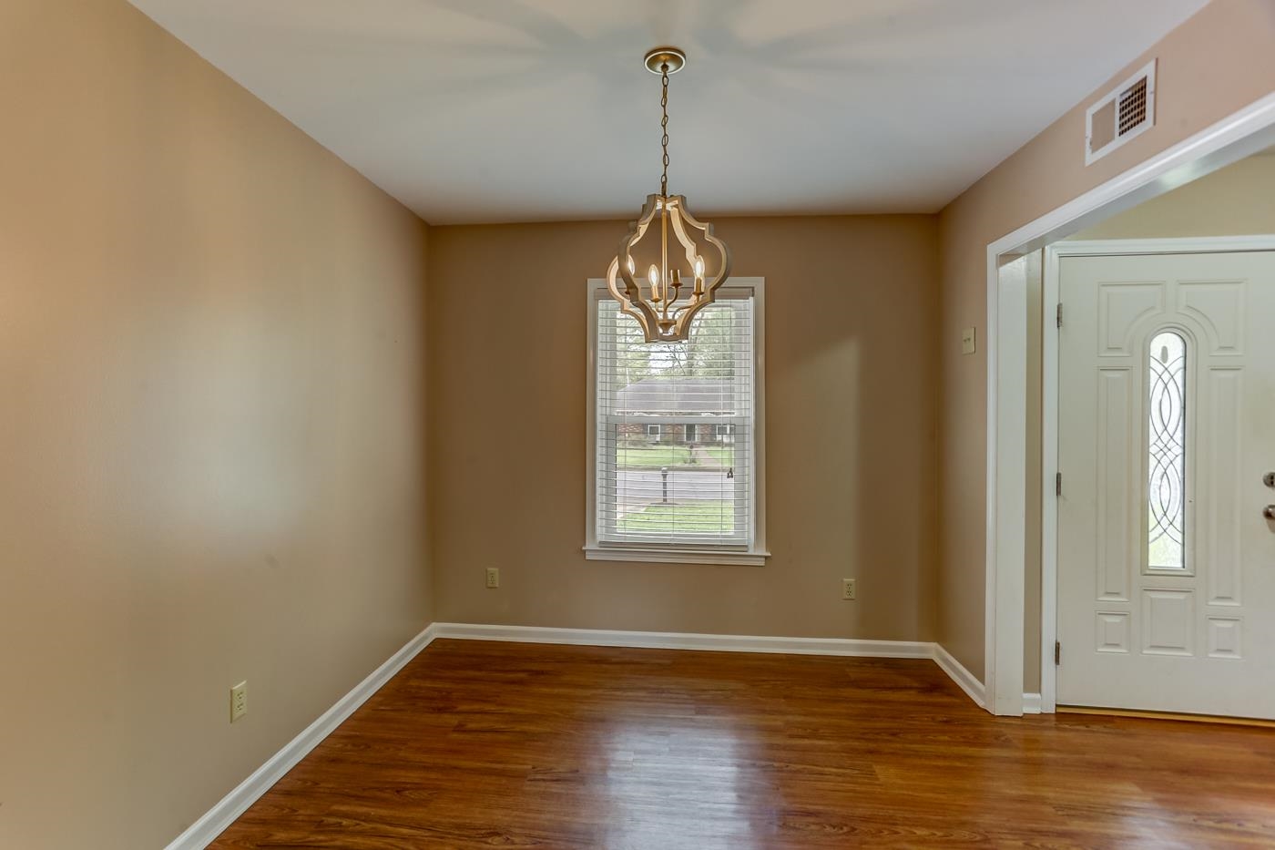 6274 Trafalgar Road Memphis, TN 38134 - Photo 3 of 22 Gallery Image 3