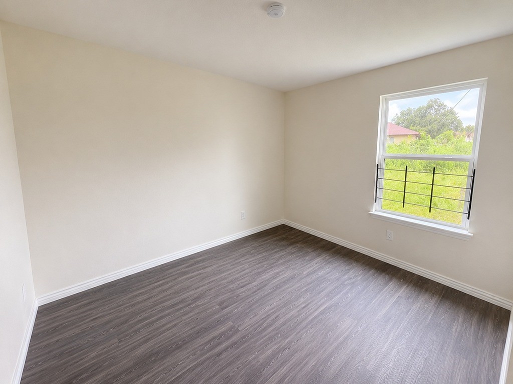 4423 Trigg Street Houston, TX 77093 - Photo 6 of 26 Unit A Bedroom 3