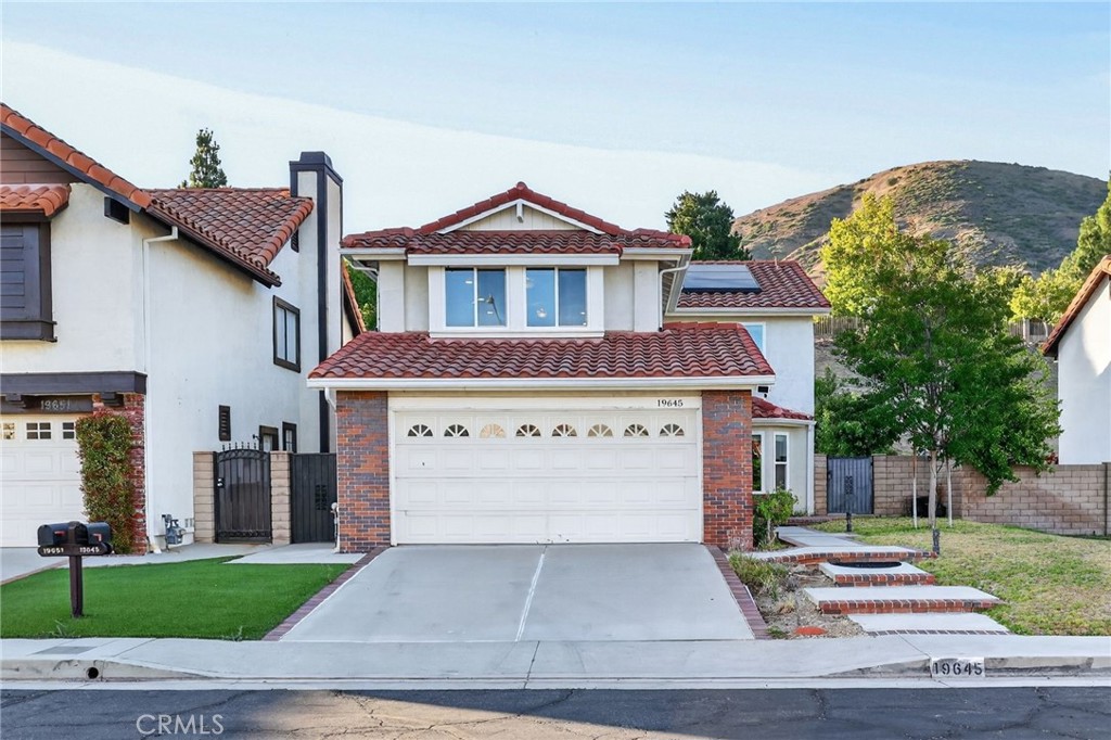 19645 Eagle Ridge Lane Porter Ranch, CA 91326 - Photo 3 of 51