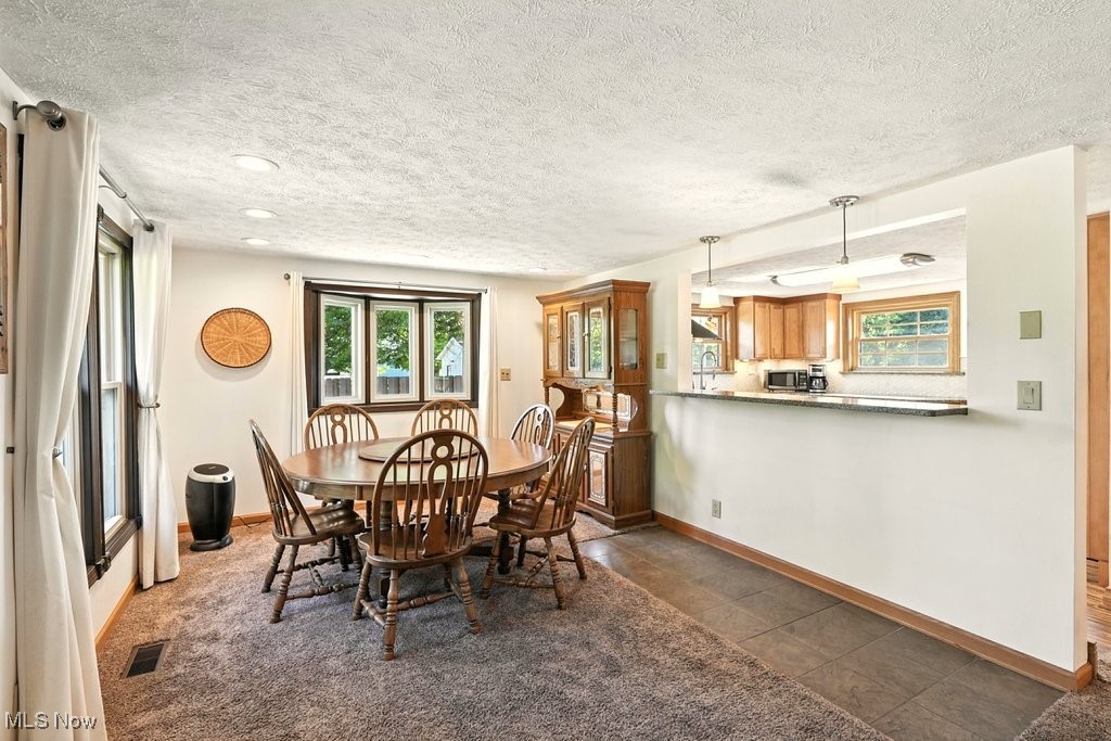 482 Industry Road Atwater, OH 44201 - Photo 19 of 43 Dining Room