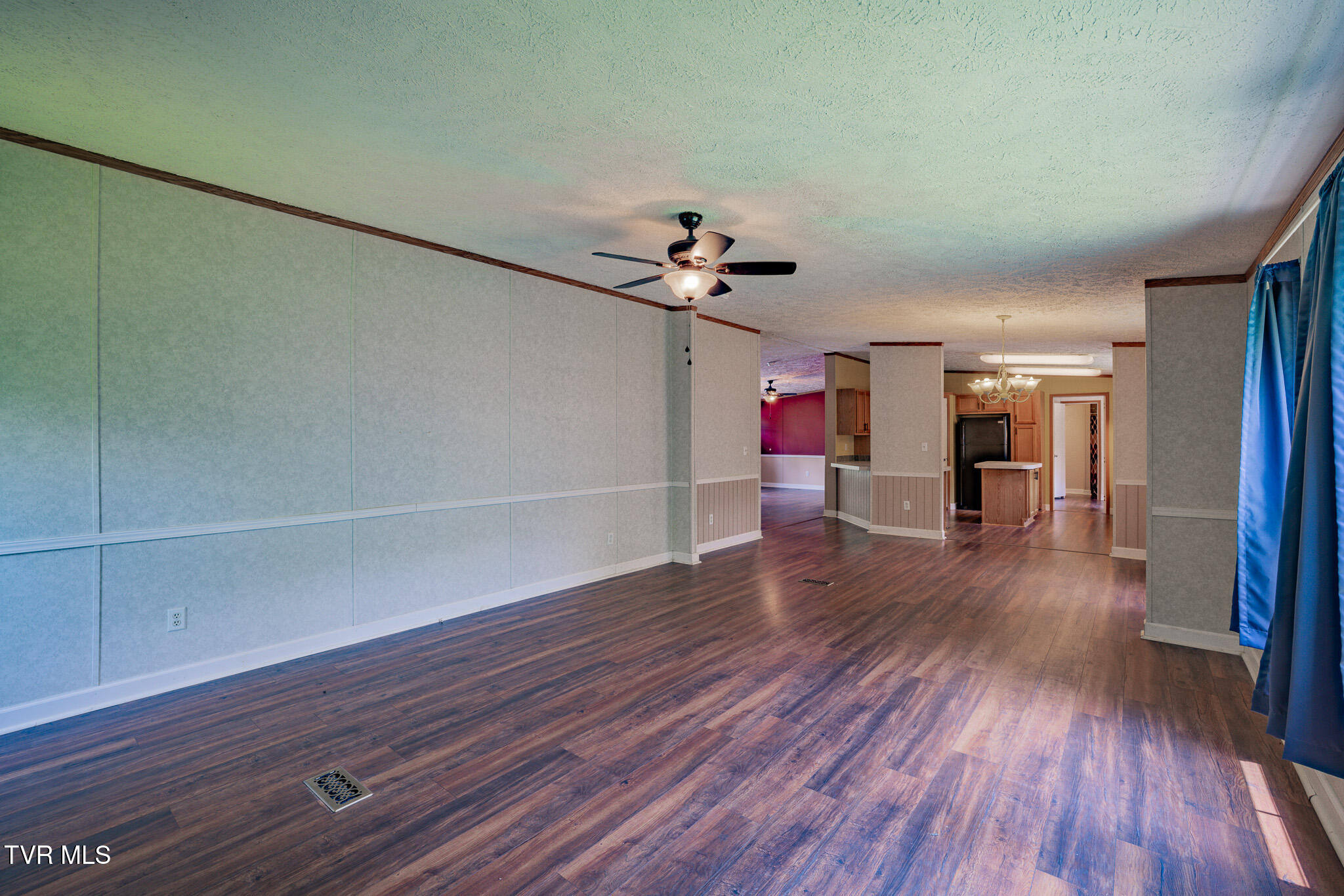4035 Ridge Road Kingsport, TN 37660 - Photo 11 of 35 1R9A8651-HDR