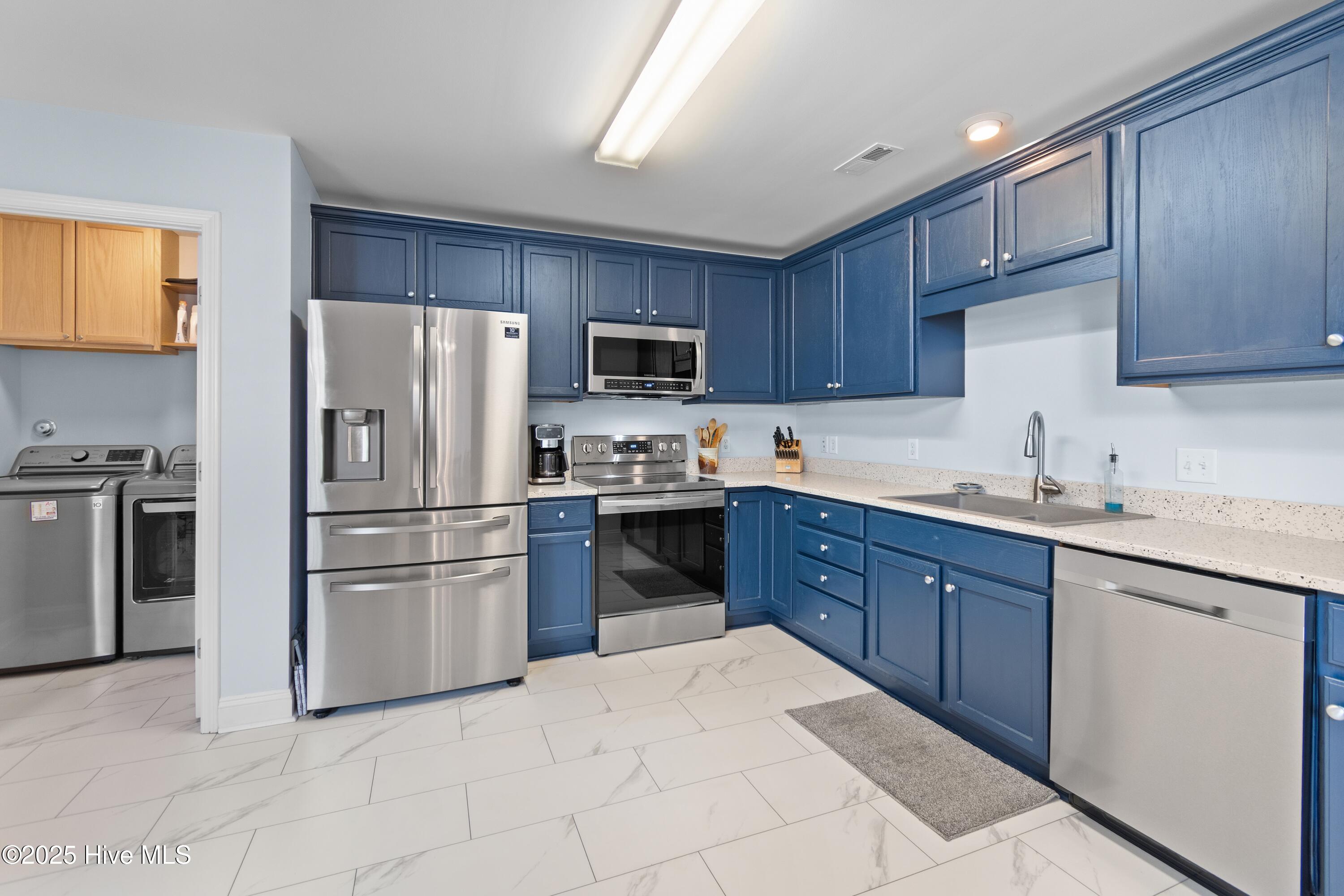 4391 Frying Pan Road Southeast Southport, NC 28461 - Photo 19 of 73 4391FryingPanRdSE - 19