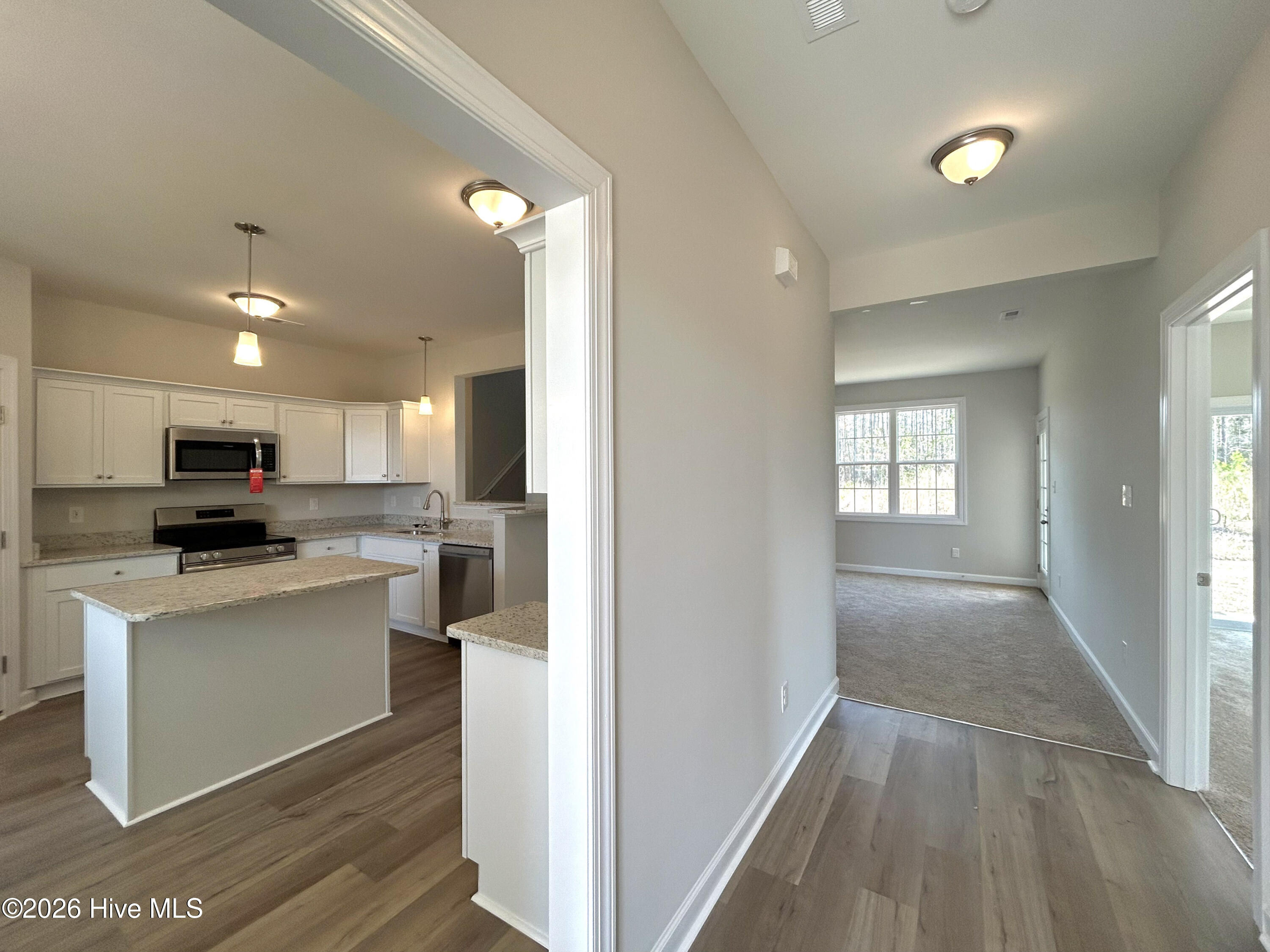 265 Browns Ferry Road Jacksonville, NC 28546 - Photo 9 of 60 SIMILAR PHOTO