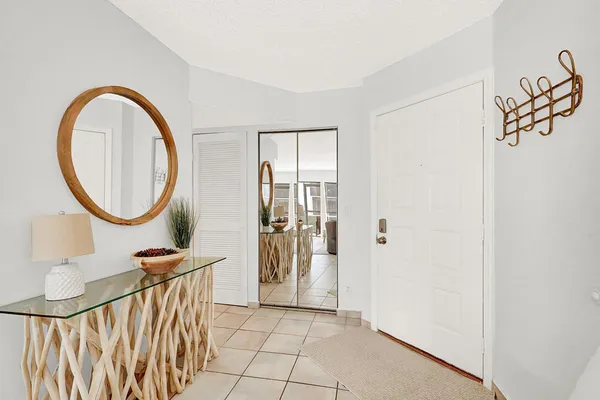 $2,300 | 1605 Highway 1, Unit A104, Jupiter, FL 33477