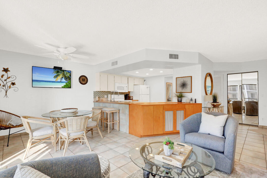 1605 Highway 1, Unit A104 Jupiter, FL 33477 - Photo 4 of 28 21CE4BF6-5164-4AA3-977C-E3EE475C67D0_1_1