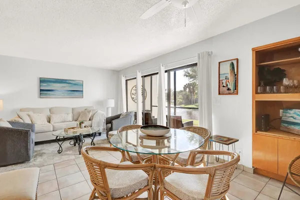 $2,300 | 1605 Highway 1, Unit A104, Jupiter, FL 33477