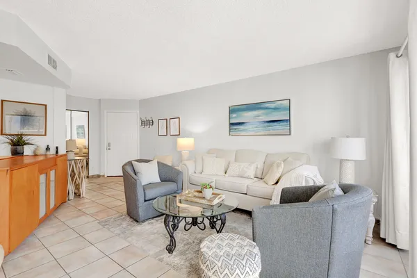 $2,300 | 1605 Highway 1, Unit A104, Jupiter, FL 33477