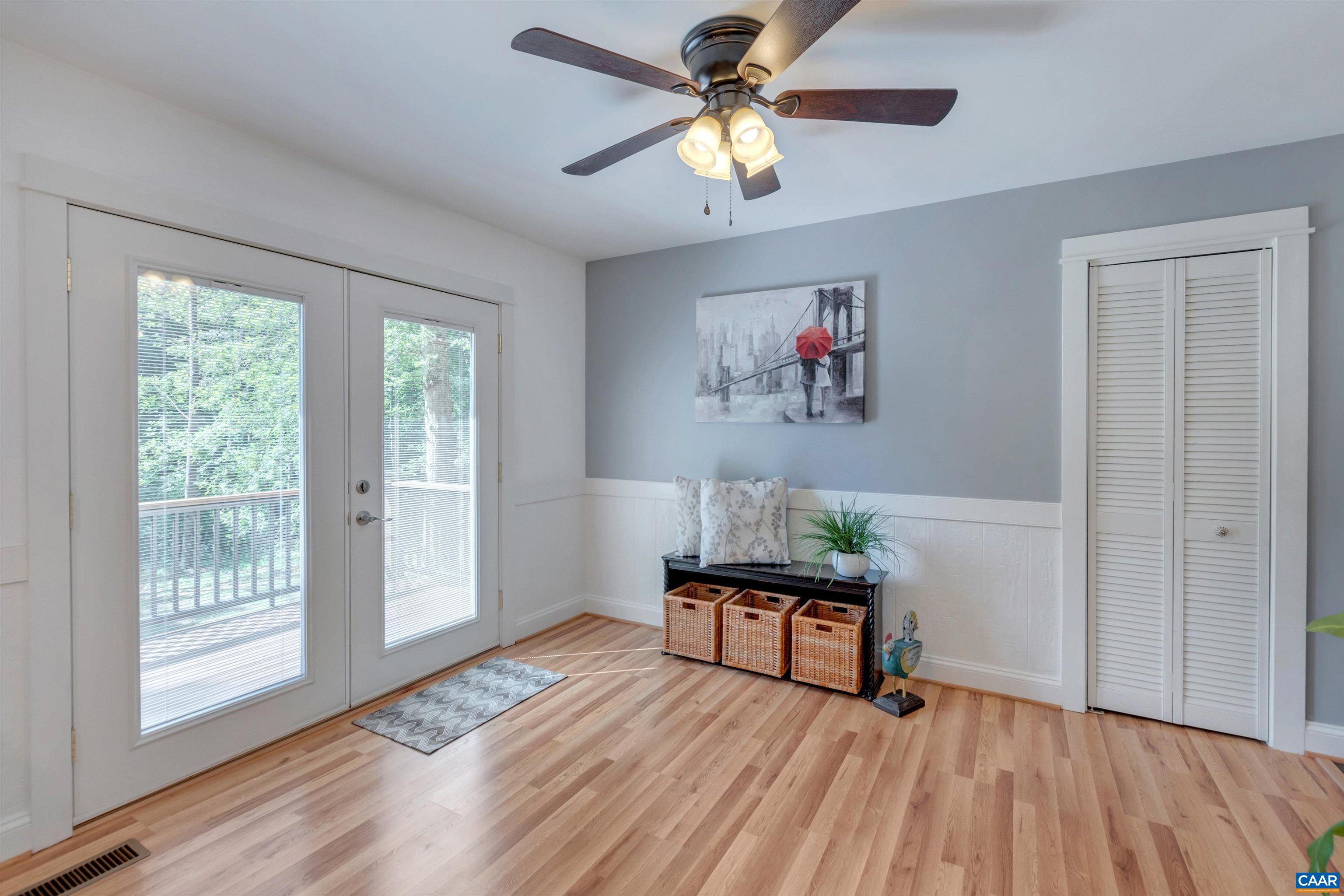 1820 Ridge Road Palmyra, VA 22963 - Photo 20 of 65 a living room with furniture and a wooden floor