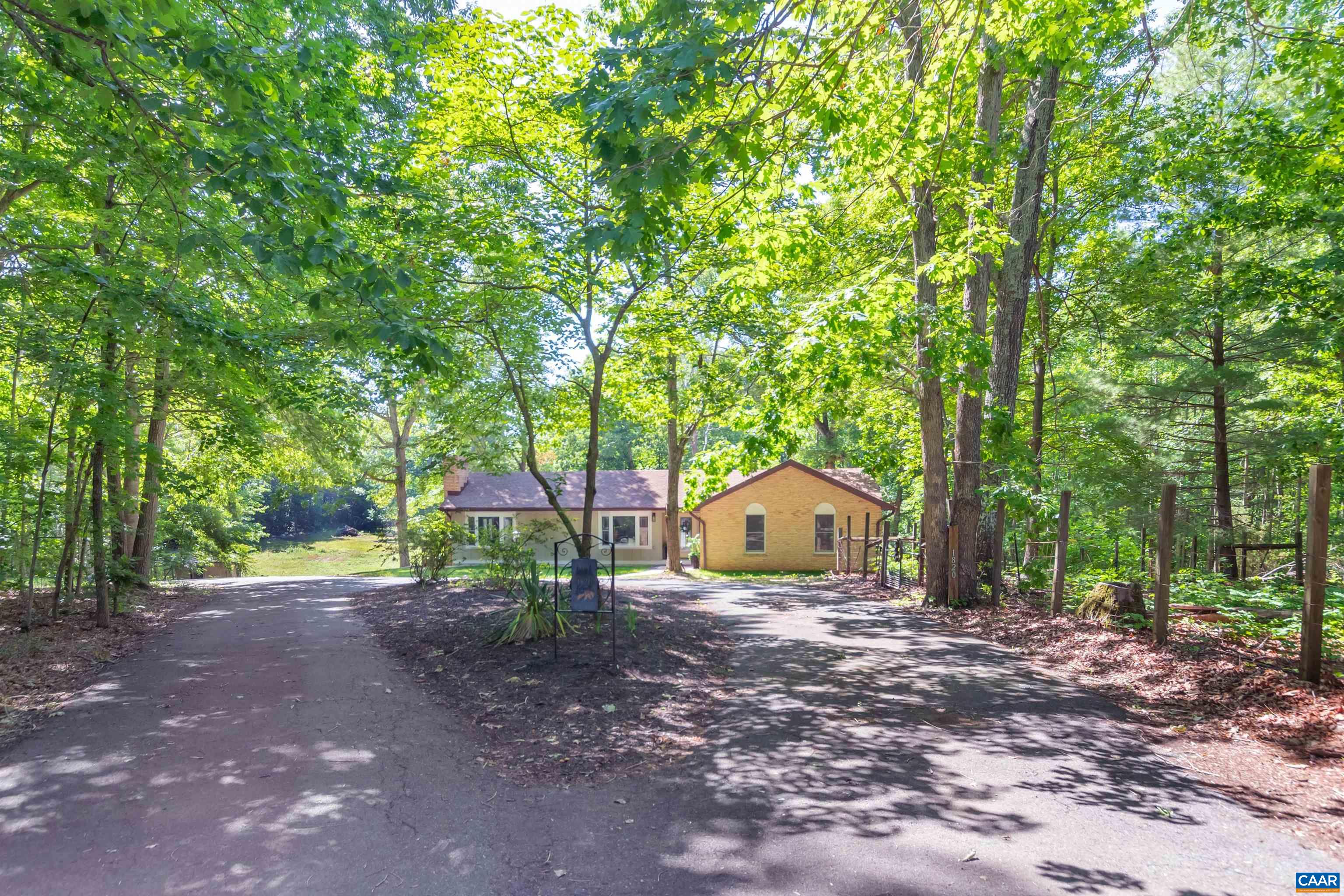 1820 Ridge Road Palmyra, VA 22963 - Photo 49 of 65 a view of backyard with green space