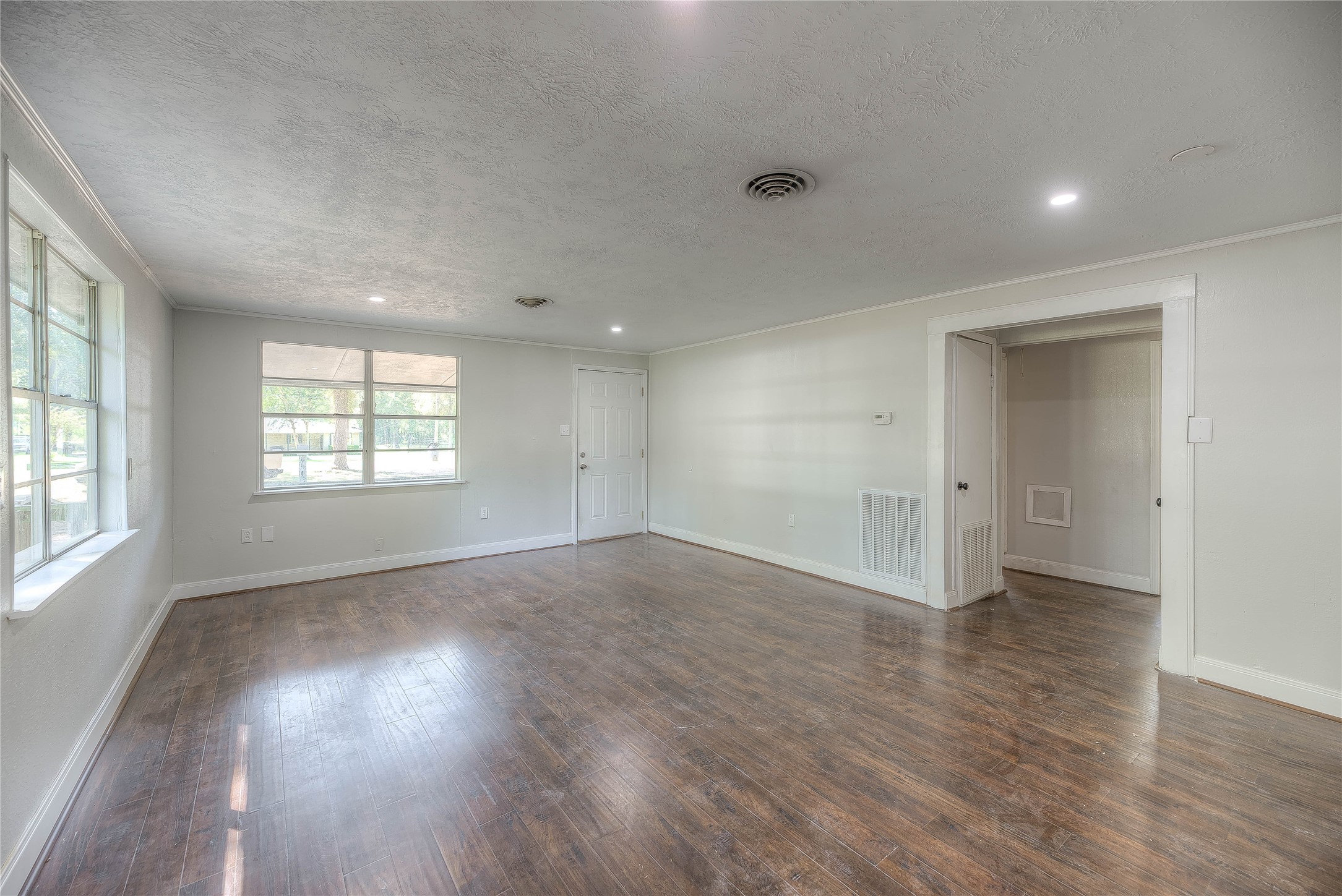 234 Lakeview Drive Onalaska, TX 77360 - Photo 8 of 15