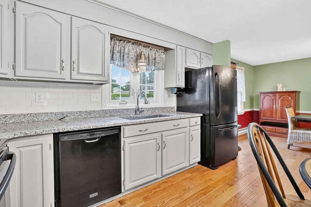 6 Tardy Road Chicopee, MA 01020 - Photo 13 of 40