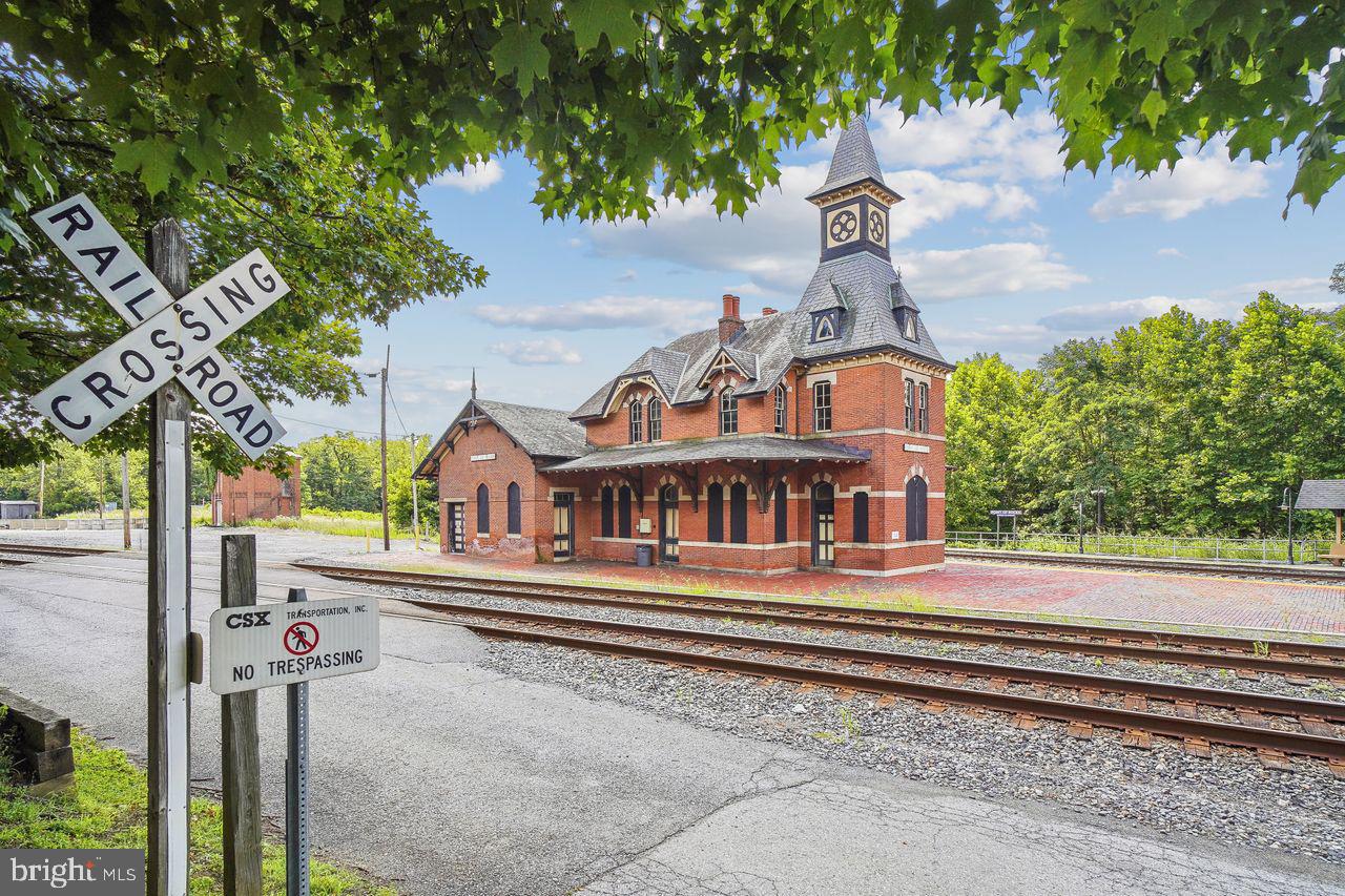 1757 Brookshire Run Point of Rocks, MD 21777 - Photo 45 of 54 MARC Rail Station