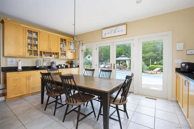 $2,500,000 | 3302 State Rte 55, Pawling, NY 12564