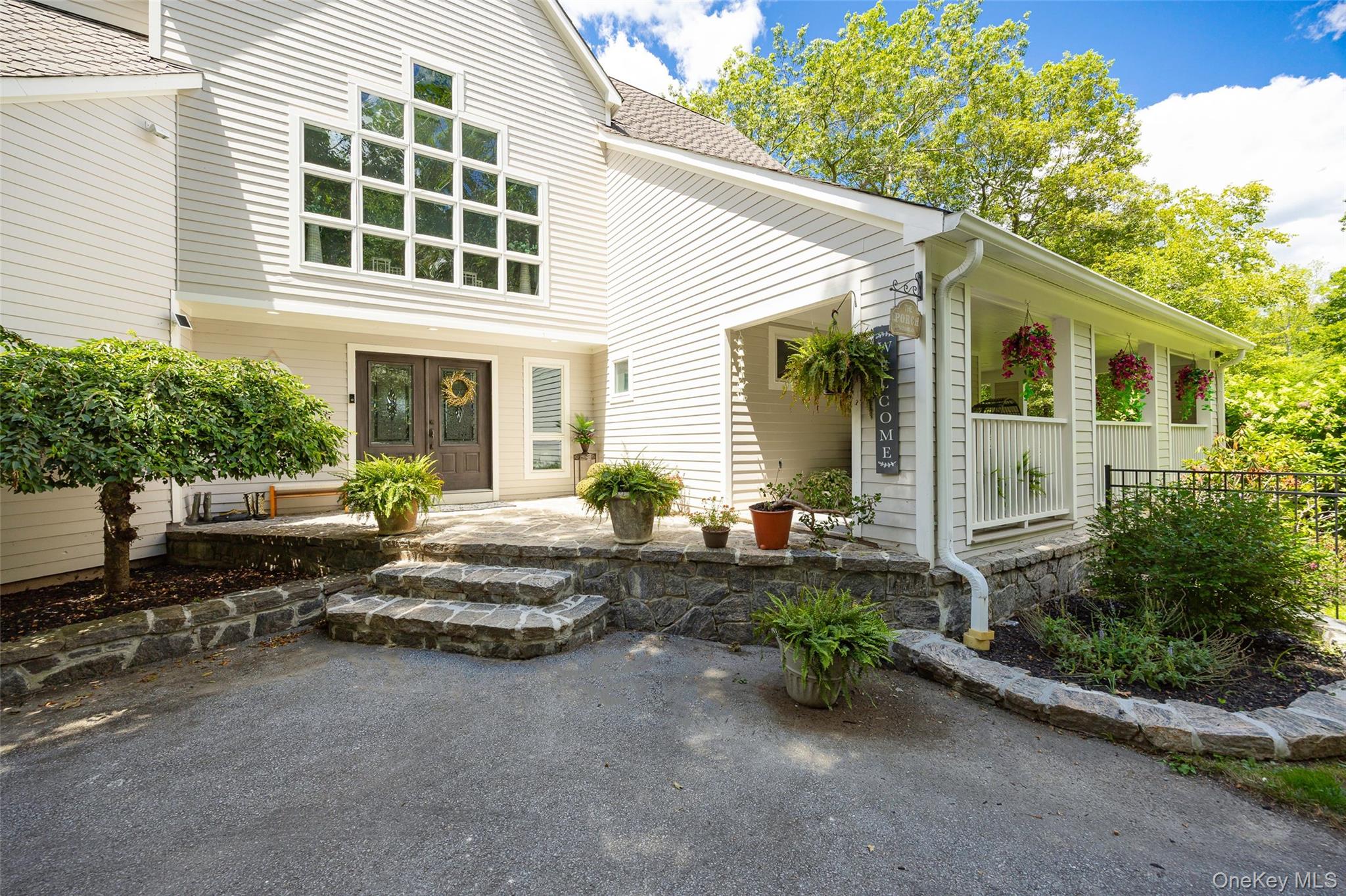 3302 State Rte 55 Pawling, NY 12564 - Photo 2 of 29