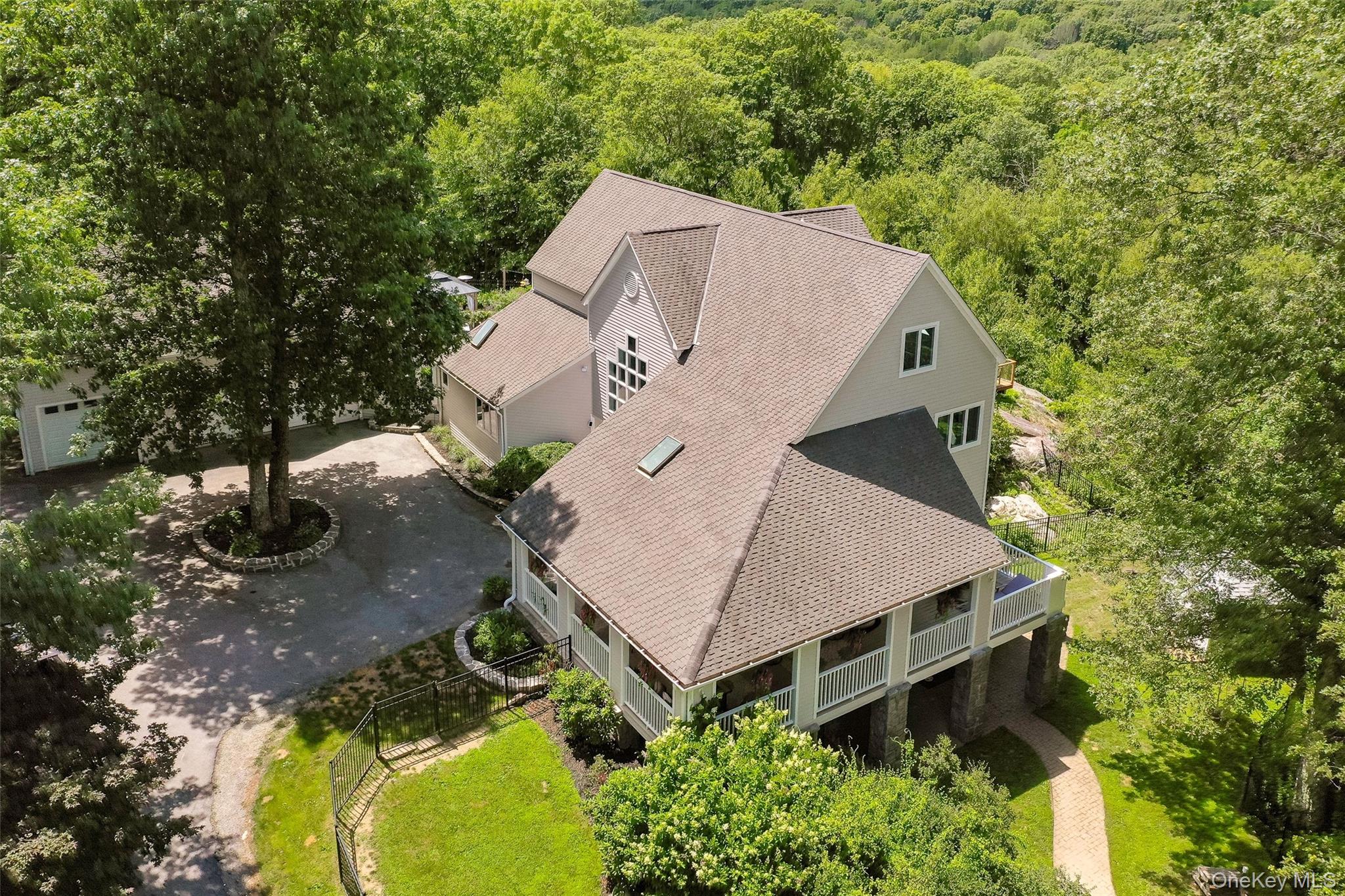 3302 State Rte 55 Pawling, NY 12564 - Photo 5 of 29