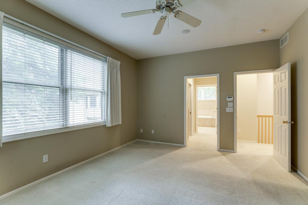 5305 Ashcroft Road Minnetonka, MN 55345 - Photo 18 of 33